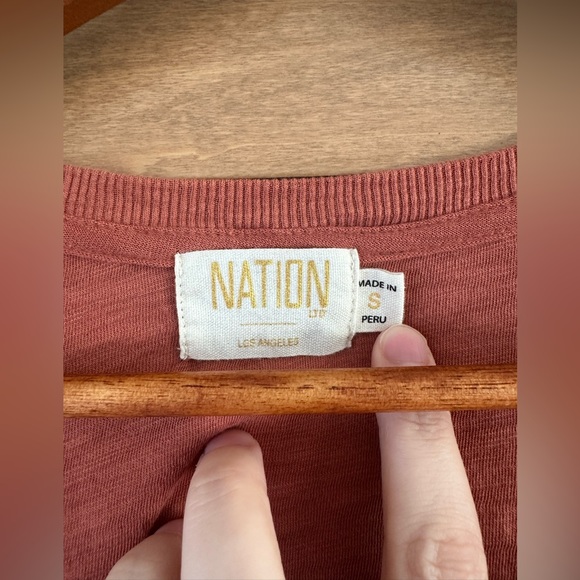 Nation LTD Elizabeth Puff Sleeve Long Sleeve Tee Women’s size Small FLAWS - Picture 4 of 10